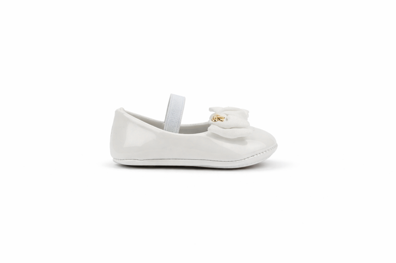 15 white
